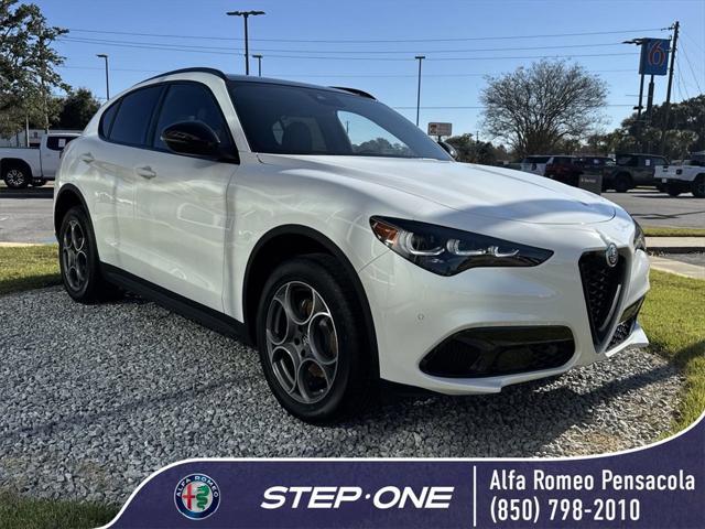 new 2025 Alfa Romeo Stelvio car