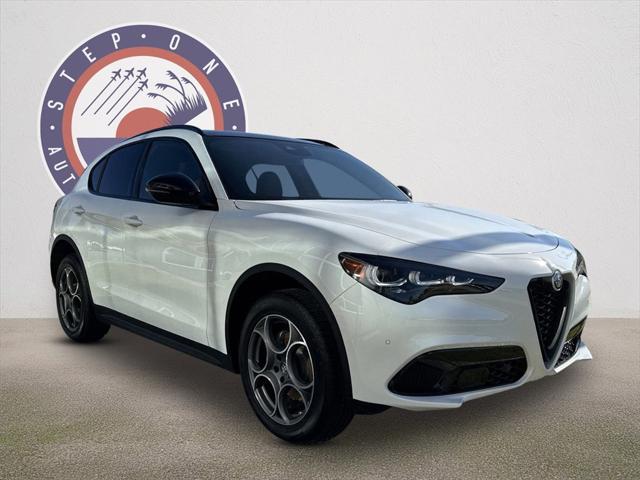 new 2025 Alfa Romeo Stelvio car