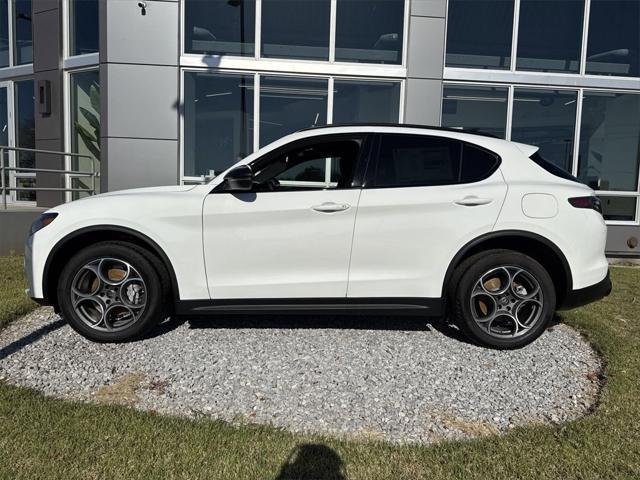 new 2025 Alfa Romeo Stelvio car