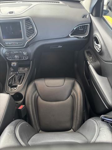 used 2023 Jeep Cherokee car, priced at $23,595