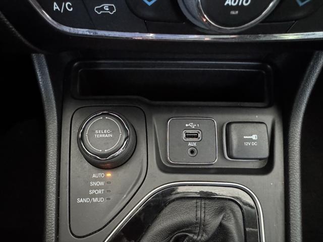 used 2023 Jeep Cherokee car, priced at $23,595