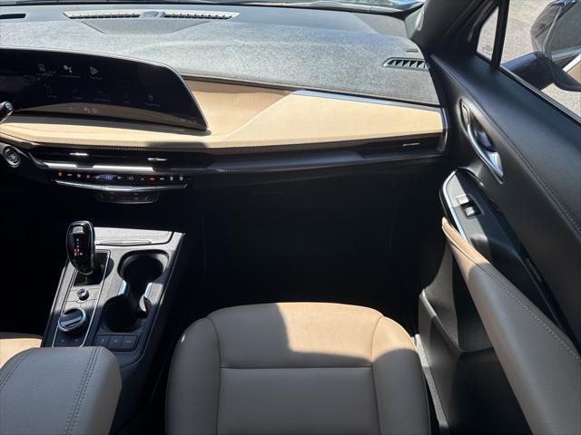 used 2024 Cadillac XT4 car, priced at $31,449