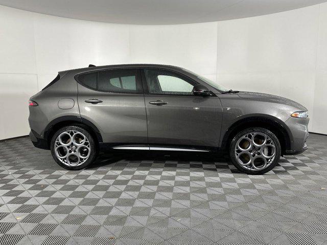 new 2024 Alfa Romeo Tonale car, priced at $52,300