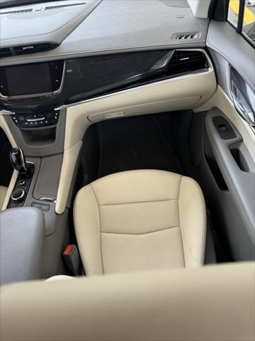 used 2023 Cadillac XT6 car, priced at $34,419
