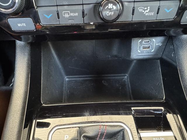 used 2024 Jeep Compass car, priced at $28,419