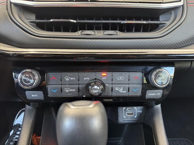 used 2024 Jeep Compass car, priced at $28,419
