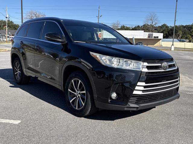 used 2018 Toyota Highlander car, priced at $23,132