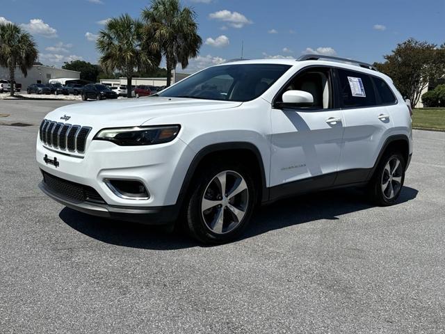 used 2019 Jeep Cherokee car, priced at $17,194