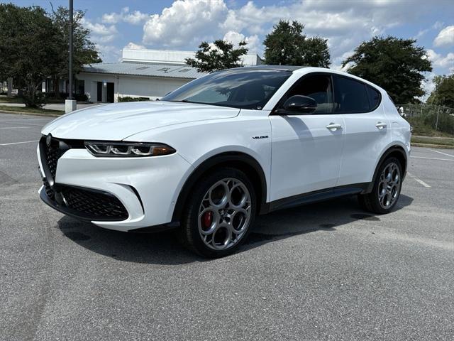 new 2024 Alfa Romeo Tonale car, priced at $55,228