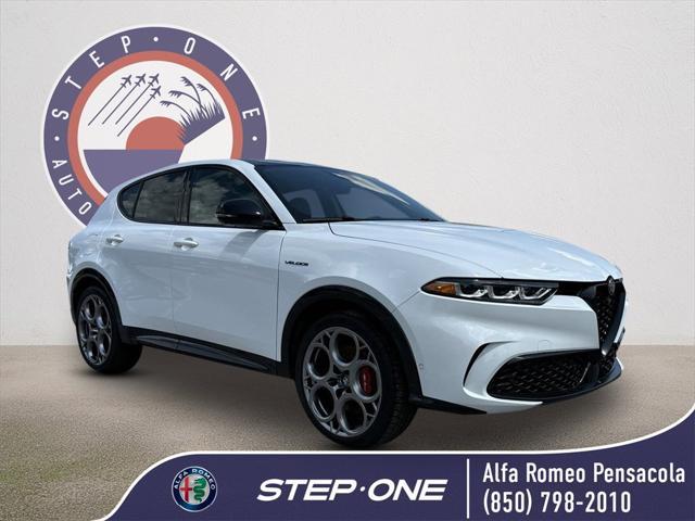 new 2024 Alfa Romeo Tonale car, priced at $55,228