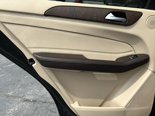 used 2019 Mercedes-Benz GLE 400 car, priced at $21,990
