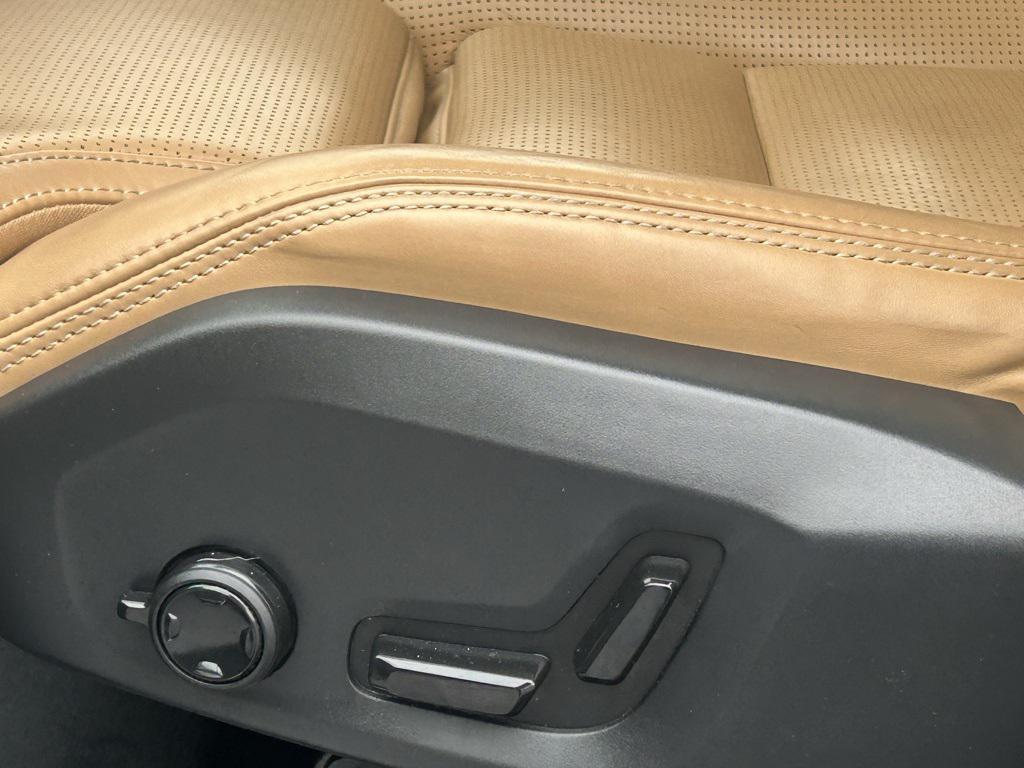 used 2023 Volvo XC90 car