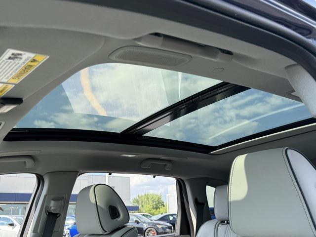 new 2025 Acura MDX car, priced at $63,539