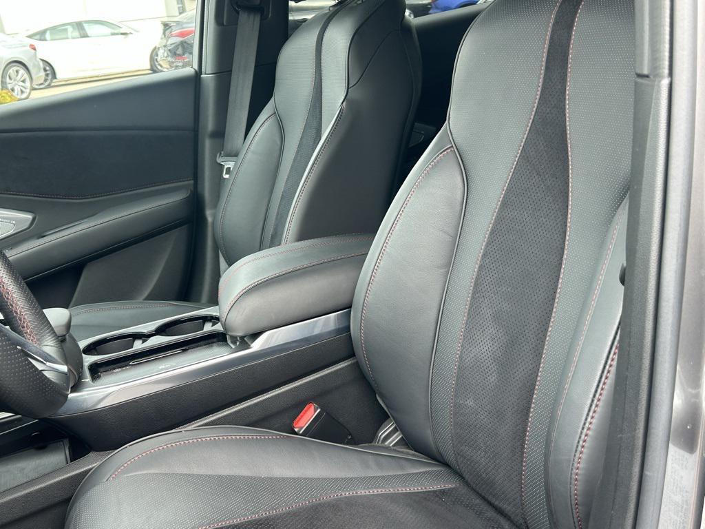 used 2025 Acura RDX car, priced at $49,090