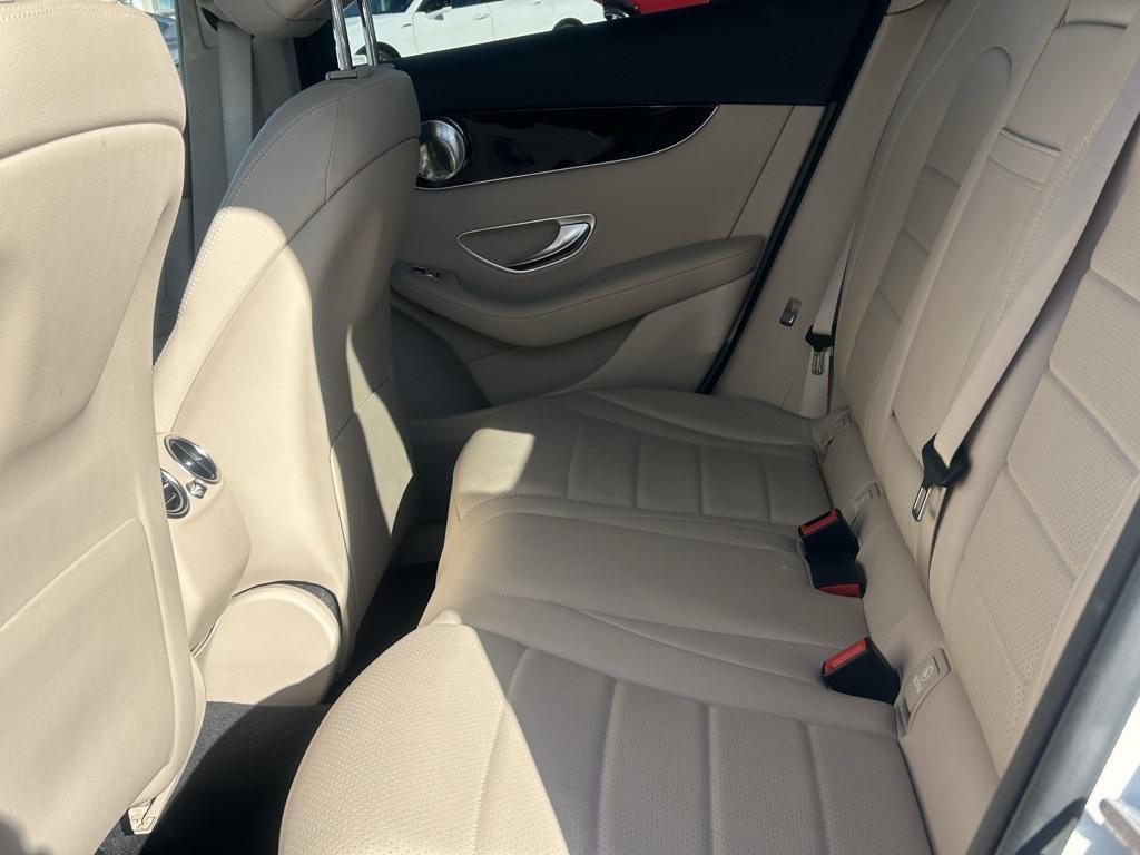 used 2018 Mercedes-Benz GLC 300 car