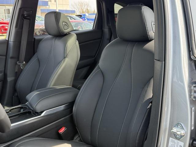 new 2025 Acura RDX car, priced at $46,050