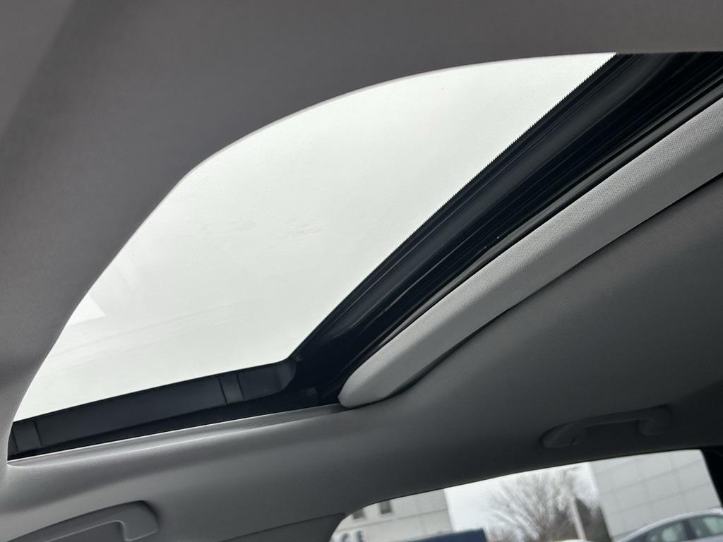 used 2019 Acura MDX car, priced at $26,490