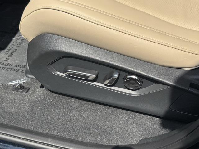 new 2025 Acura MDX car, priced at $60,750