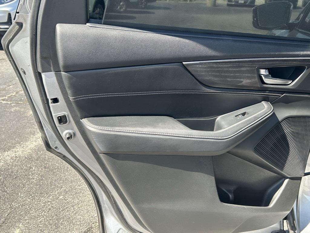 used 2023 Acura MDX car, priced at $49,990