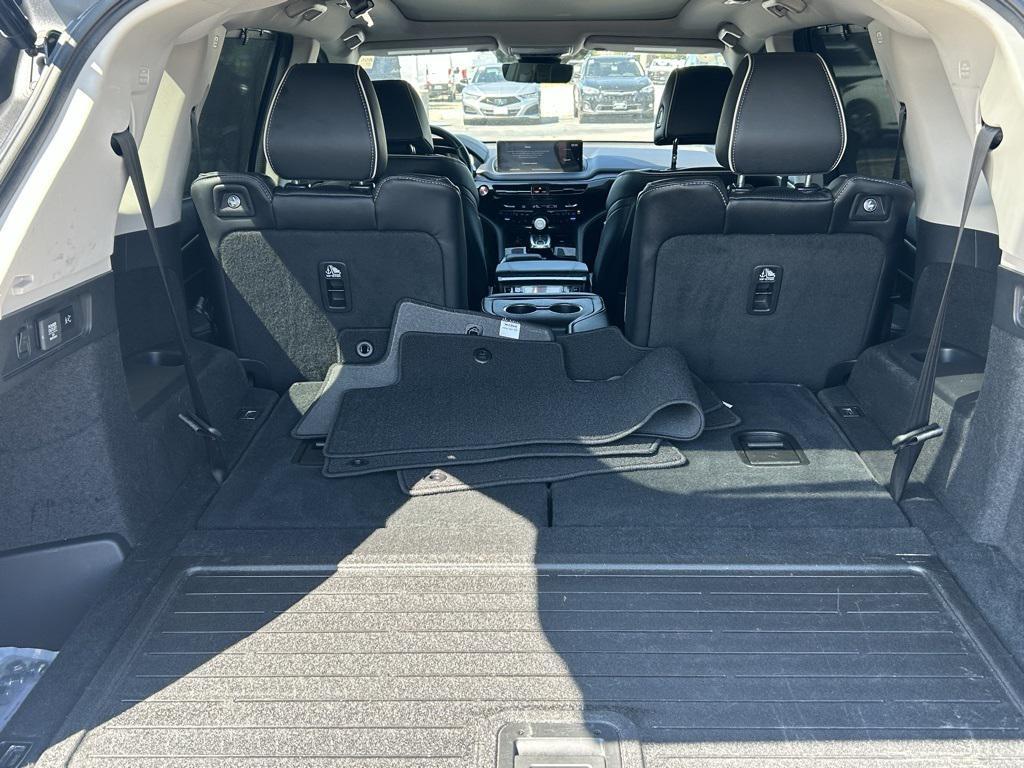 used 2023 Acura MDX car, priced at $49,990
