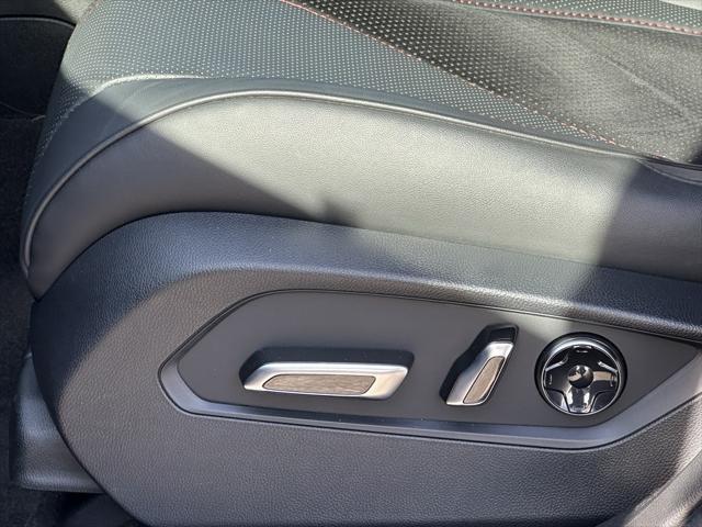 used 2024 Acura RDX car, priced at $45,990