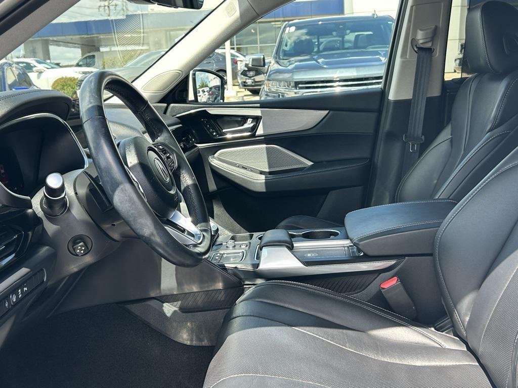 used 2023 Acura MDX car, priced at $41,990