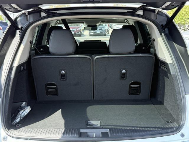 new 2025 Acura MDX car, priced at $55,350