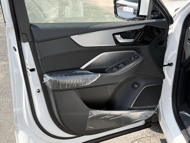 new 2025 Acura MDX car, priced at $55,350