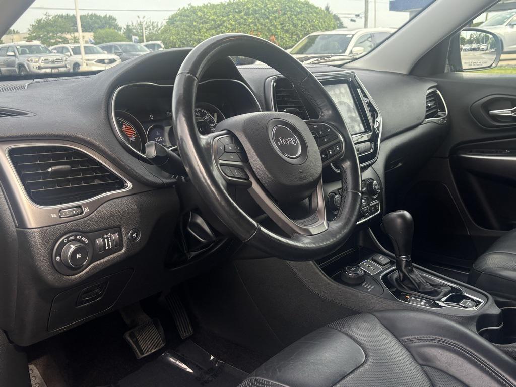 used 2019 Jeep Cherokee car, priced at $16,490