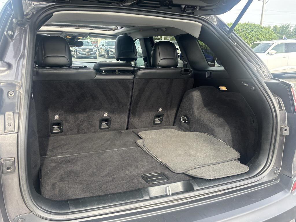 used 2019 Jeep Cherokee car, priced at $16,490