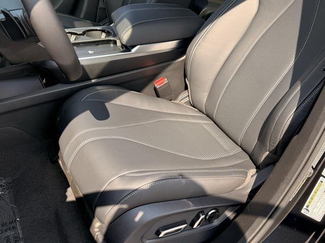 new 2025 Acura RDX car, priced at $49,250