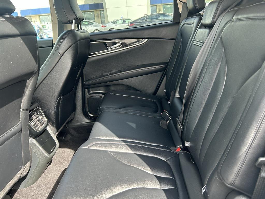 used 2022 Lincoln Nautilus car, priced at $31,590