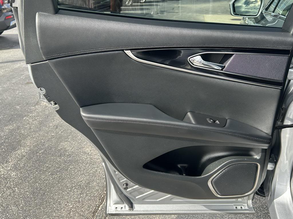 used 2022 Lincoln Nautilus car, priced at $31,590