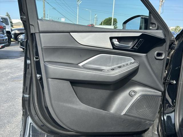 used 2025 Acura MDX car, priced at $53,490