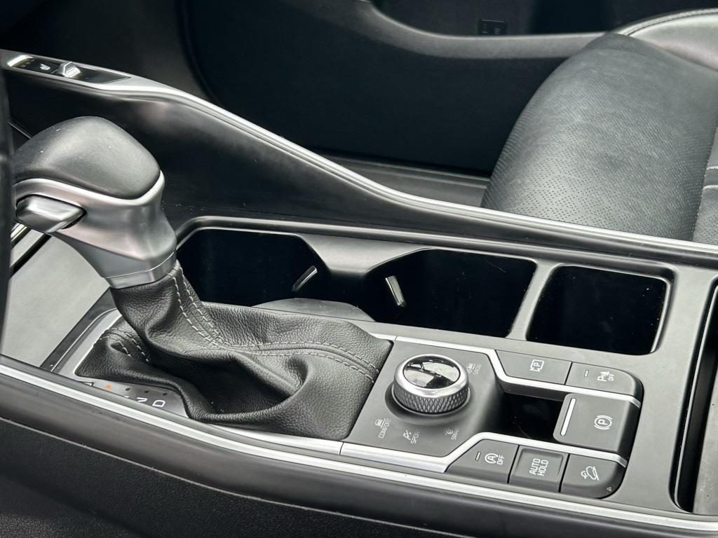 used 2021 Kia Sorento car, priced at $25,290