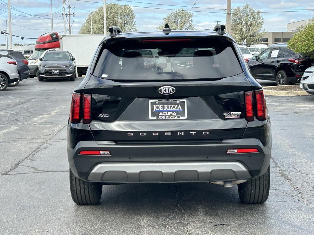 used 2021 Kia Sorento car, priced at $25,290