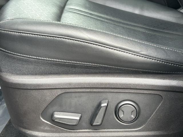 used 2021 Kia Sorento car, priced at $25,290