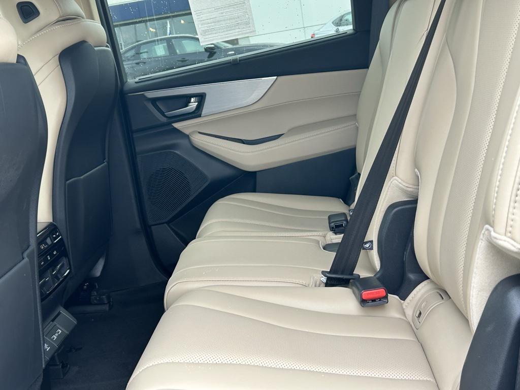 used 2024 Acura MDX car, priced at $51,990