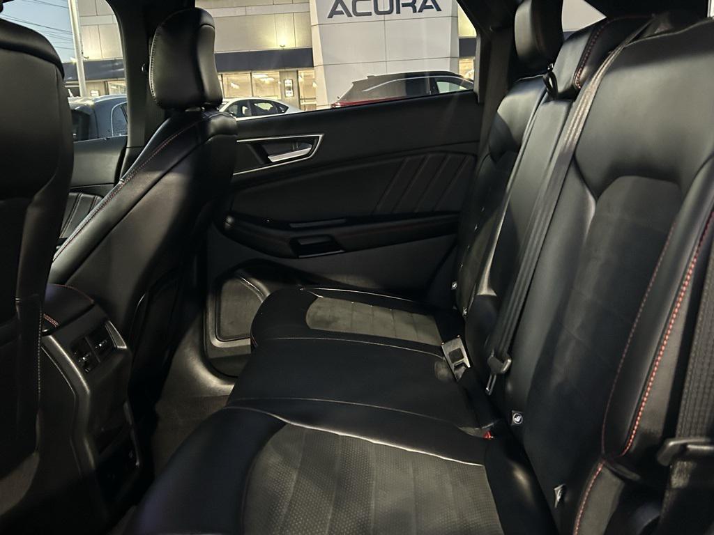 used 2023 Ford Edge car, priced at $30,990