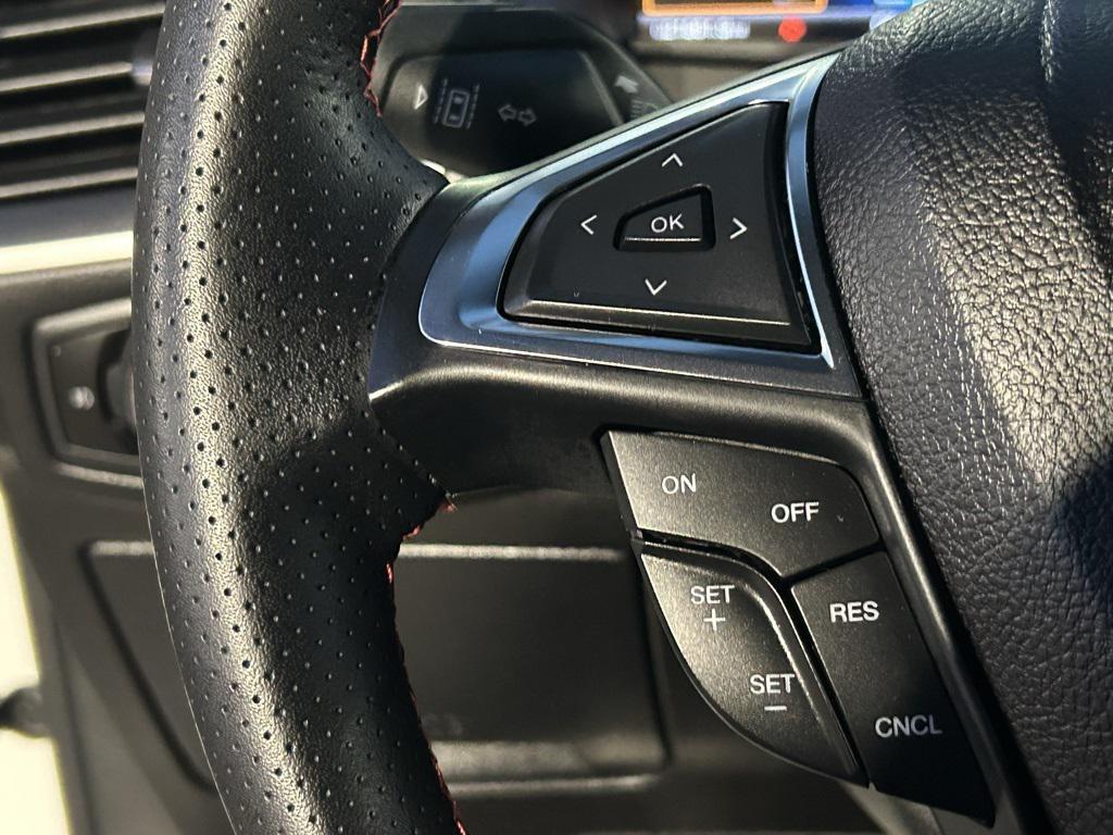 used 2023 Ford Edge car, priced at $30,990