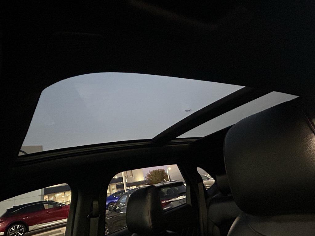 used 2023 Ford Edge car, priced at $30,990