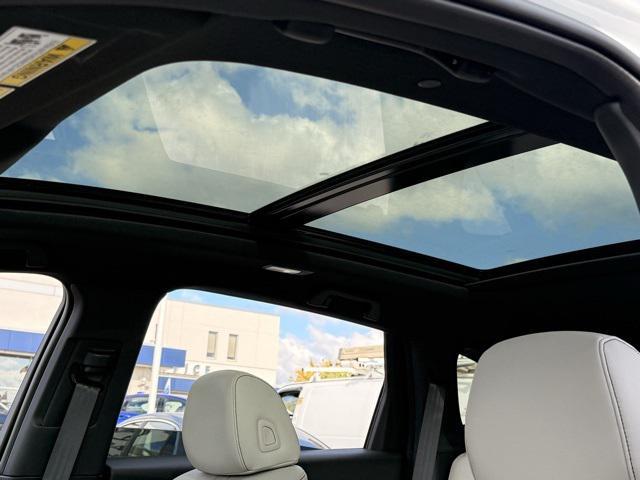 new 2025 Acura RDX car, priced at $46,650