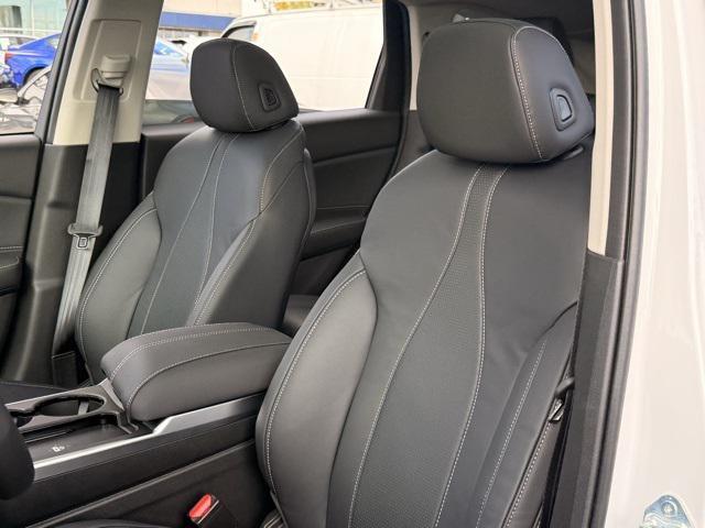 new 2025 Acura RDX car, priced at $46,951