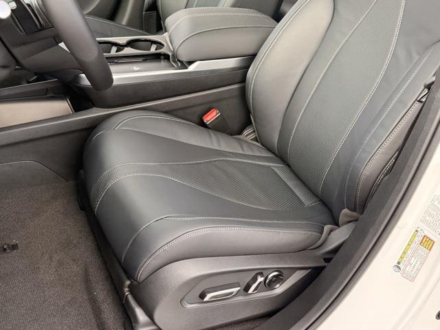 new 2025 Acura RDX car, priced at $46,951