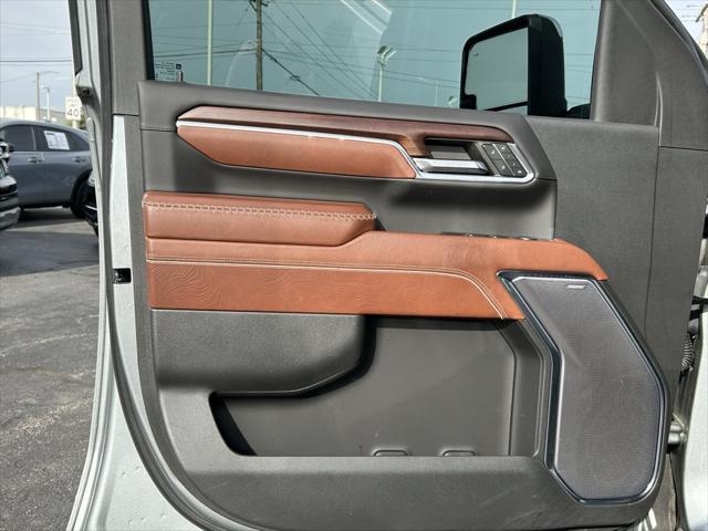 used 2024 GMC Sierra 2500 car, priced at $81,290