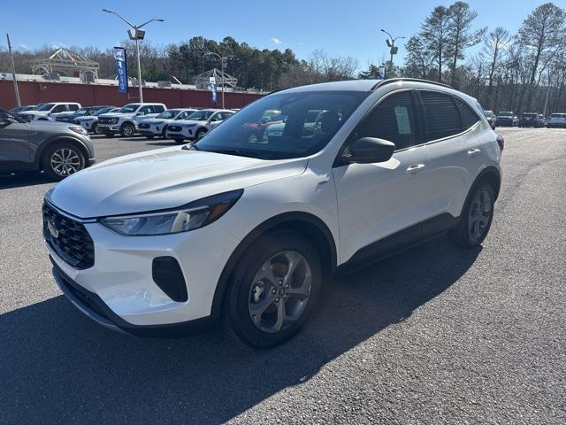 new 2025 Ford Escape car, priced at $30,995