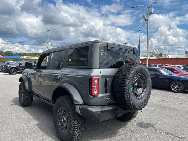 new 2024 Ford Bronco car, priced at $60,275