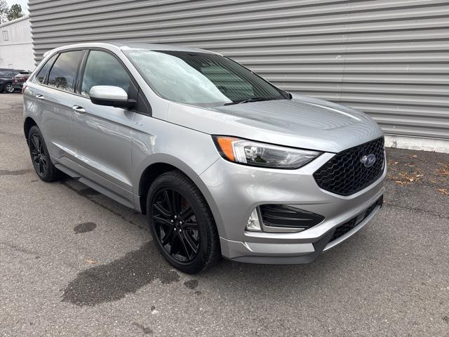 used 2024 Ford Edge car, priced at $34,888