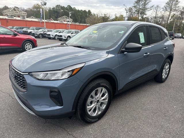 new 2025 Ford Escape car, priced at $31,697