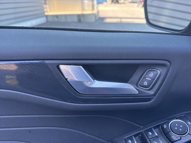 new 2025 Ford Escape car, priced at $30,009